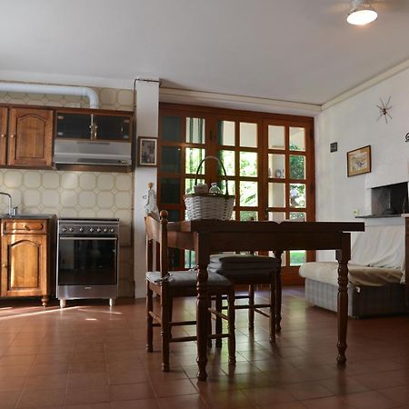 Casalinda Hotell Finale Ligure Eksteriør bilde